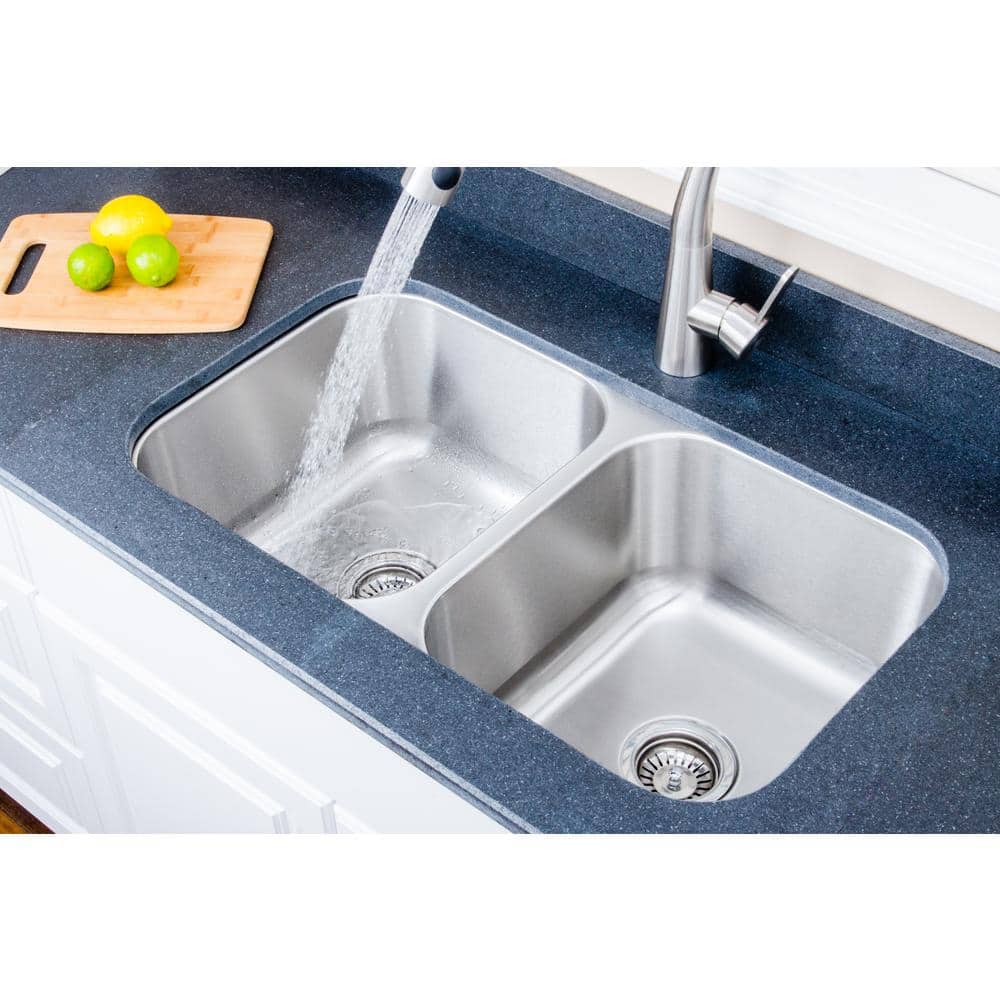 Craftsmen Series 32.5'' Double Bowl Stainless Steel Undermount Sink