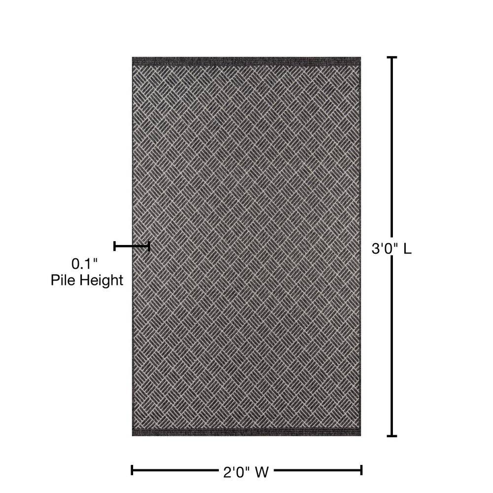 Charcoal Geometric Easy Care Indoor Outdoor Rug 2' x 3'