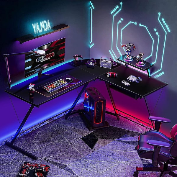 Movable pc desk hotsell