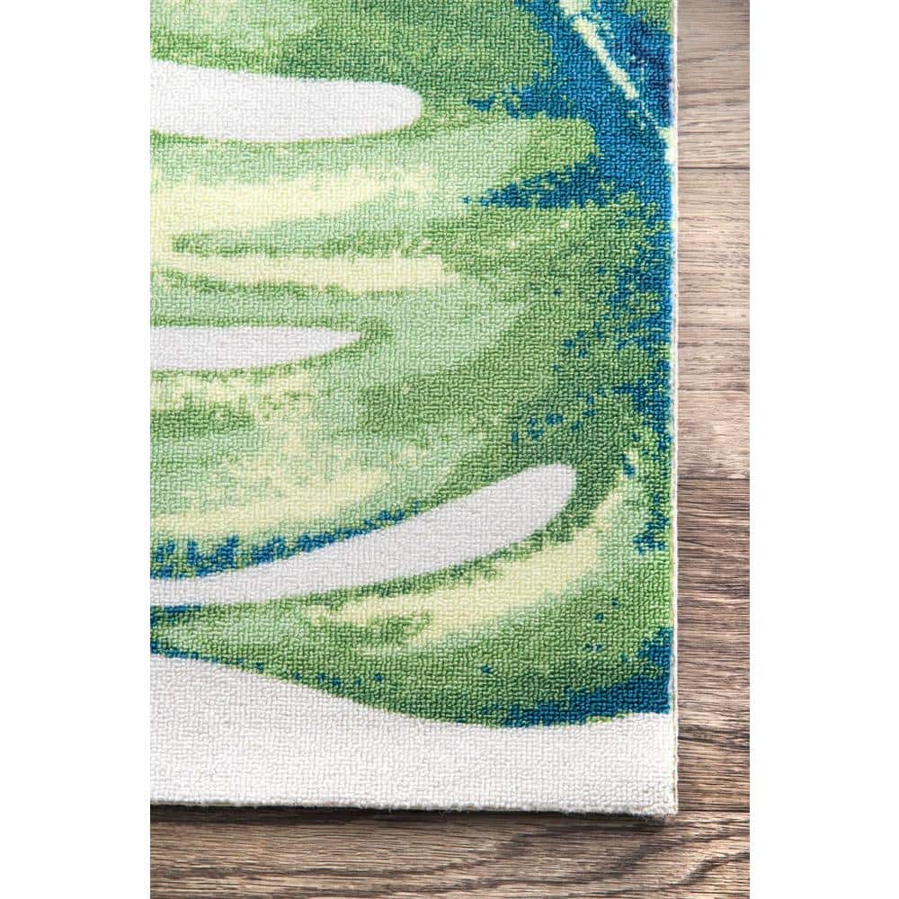 Lisa Green and Blue Floral 5' x 8' Indoor/Outdoor Area Rug