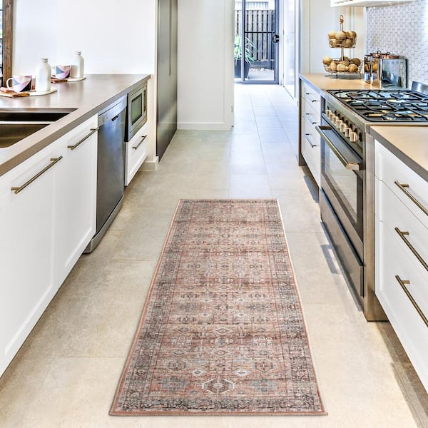 Callaghan Eve Warm Rust 2 ft. x 7 ft. Medallion Machine Washable Area Rug