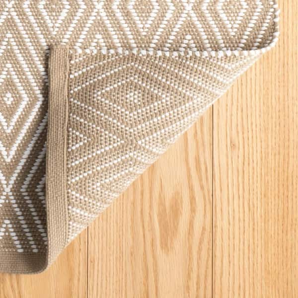 Diamond Handwoven Khaki/White 8 ft. x 10 ft. Outdoor Area Rug