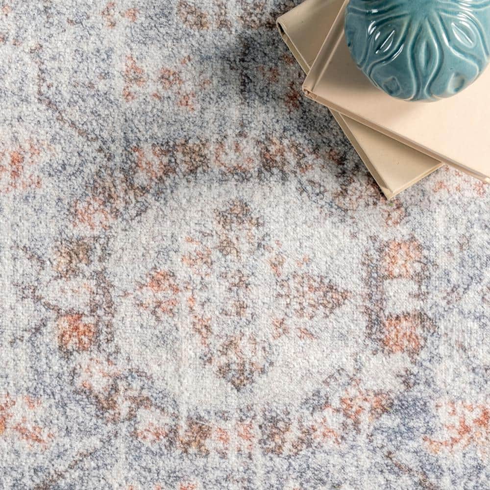 Easy-Care Vintage Floral 8' Round Gray Synthetic Rug