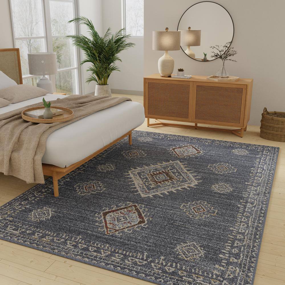 Blue Southwestern 5' x 7' Stain-Resistant Synthetic Area Rug