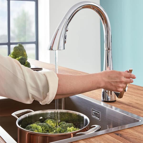 Grohe Zedra Touch Single Handle Pull