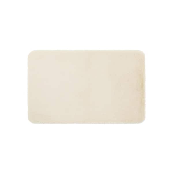 Mohawk Home Lavish Plush Oatmeal 17 in. x 24 in. Bath Mat