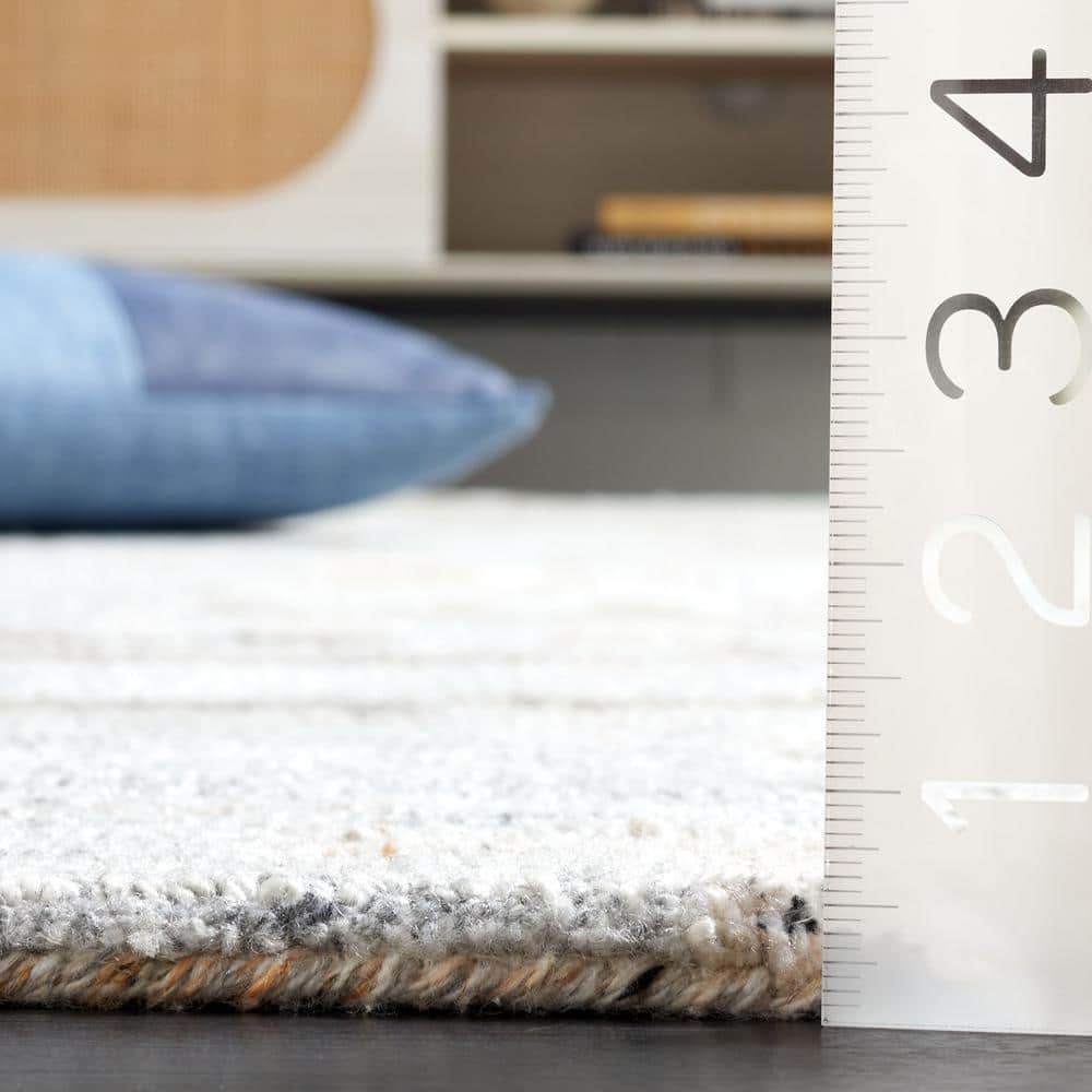Gray and Brown Abstract Wool Blend 6' x 9' Area Rug