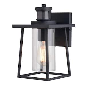 Geneva 7 in. W 1-Light Black Motion Sensor Dusk to Dawn Outdoor Wall Lantern Clear Glass