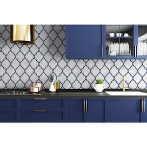 Marbled Royal Blue and Carrara Ogee Geometric 20.5 in. x 18 ft. Peel and Stick Wallpaper