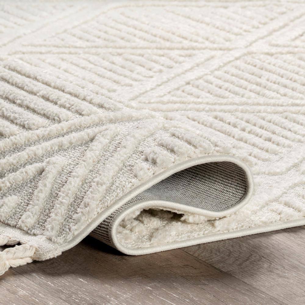 Ivory Diamond Pattern Synthetic Rectangular Area Rug