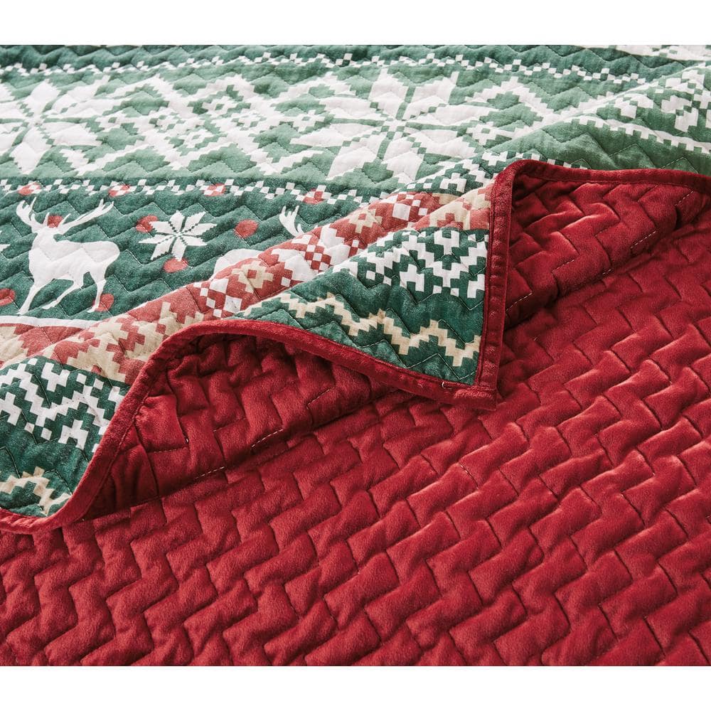 Full Red and Green Reversible Microfiber Quilt Set