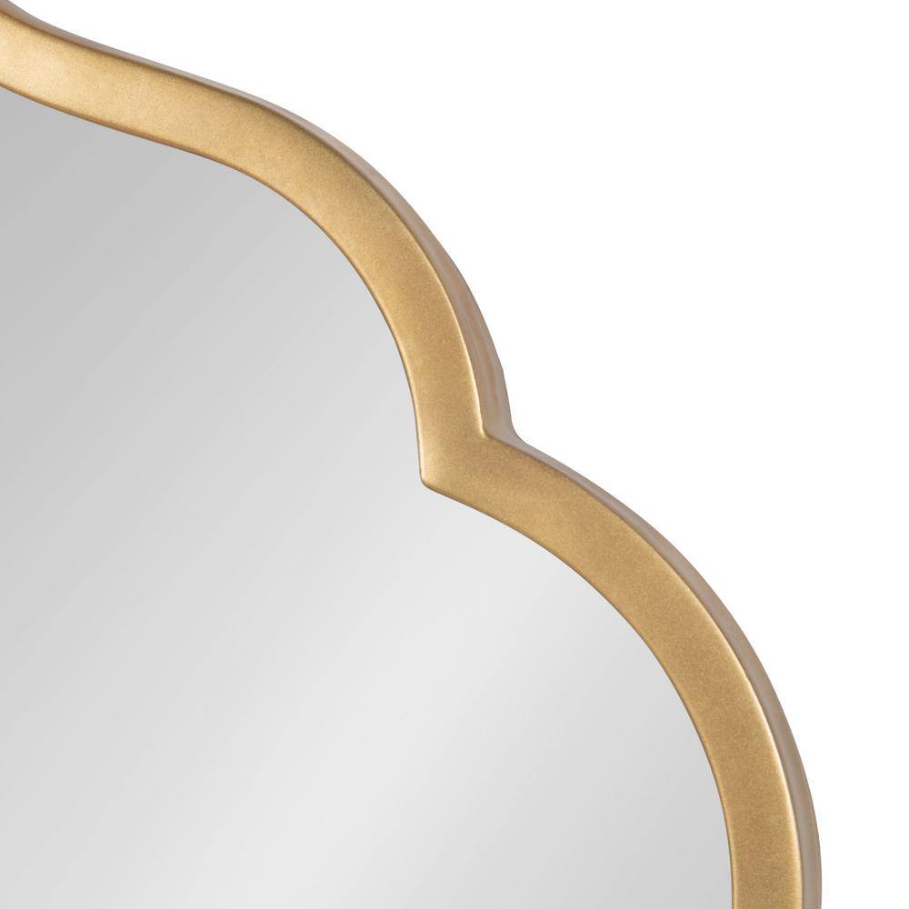 Elegant Scalloped Edge Rectangular Wall Mirror in Gold Finish