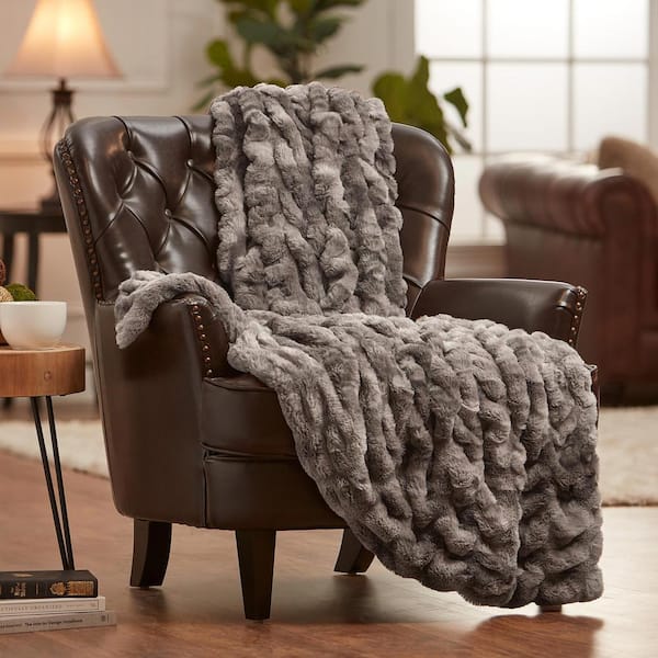 CHANASYA Rushed Dark Gray Faux Fur Reversible Minky Throw Blanket, 50 x 65 in.