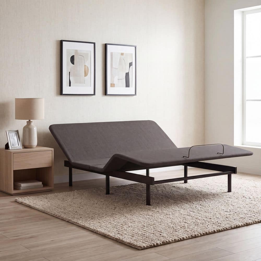 Head/Foot Model - Good Gray Metal Frame Queen Platform Bed with USB Ports and Wireless Remote