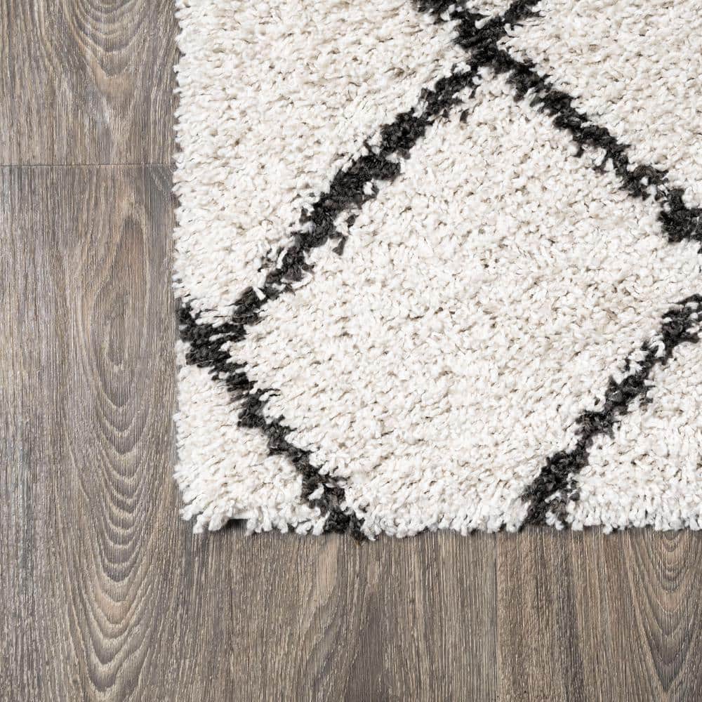 Vintage Moroccan Diamond Shag 8' x 10' Area Rug in Gray and Ivory