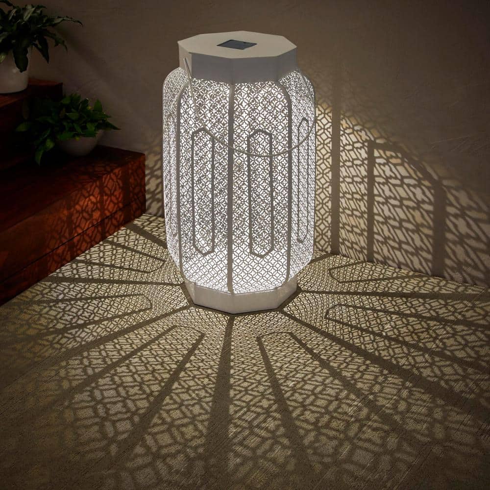 Hampton Bay Verona White Dusk to Dawn Integrated LED Outdoor Solar