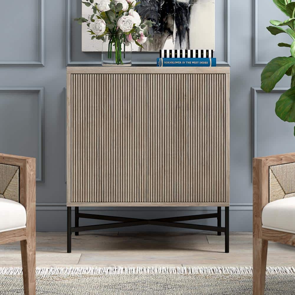 Evelyn&Zoe Brighton 28" Wide Rectangular Accent Cabinet, Antiqued Gray Oak