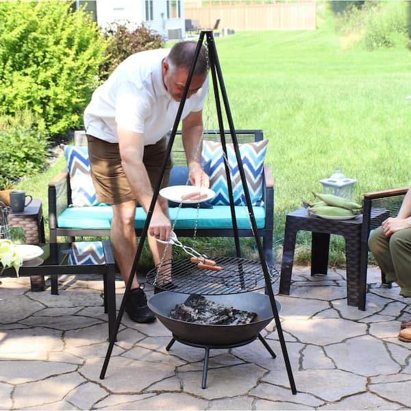Outdoor Adjustable Grill Camping Dutch Oven Tripod Cooker Campfire Grill  Stand Tripod BBQ - China Tripod Cooker Campfire Grill and Stand Tripod BBQ  price