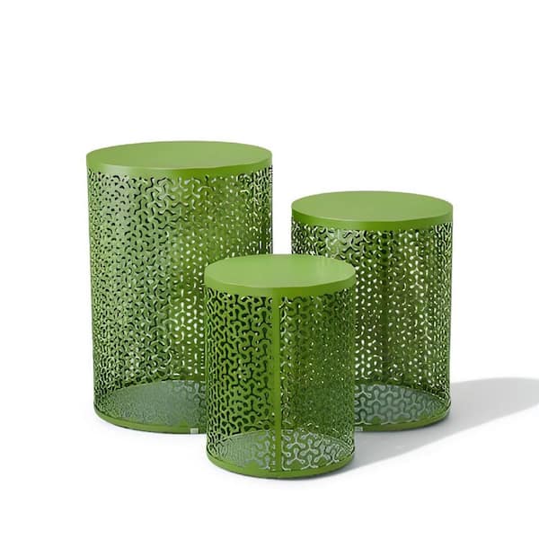 Outdoor Green Round Metal Stackable Side Table (Set of 3)