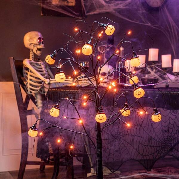 Joyin 30-in Tinsel Skeleton Pumpkin Yard Light with LED Lights - Halloween  Decor in the Halloween Decor department at