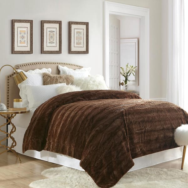 swift home Stylish Caramel Polyester Twin Embossed Faux Fur Reverse to Micomink Blanket