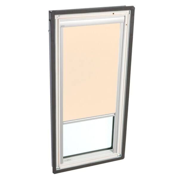 VELUX 21 in. x 45-3/4 in. Fixed Deck-Mounted Skylight with Tempered LowE3 Glass and Beige Manual Light Filtering Blind