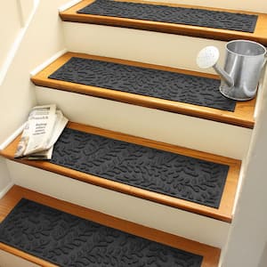 Waterhog Boxwood 8.5 in. x 30 in. PET Polyester Indoor Outdoor Stair Tread Cover (Set of 4) Charcoal