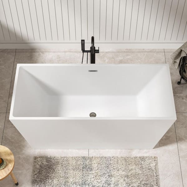 67 in.L x 29.5 in.W Freestanding Bathtub Rectangular Soaking Tub with Center Drain in White