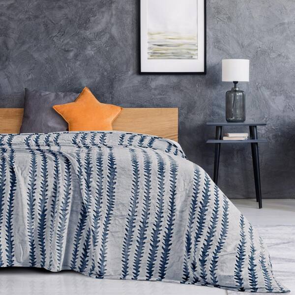 Blue best sale bed throw