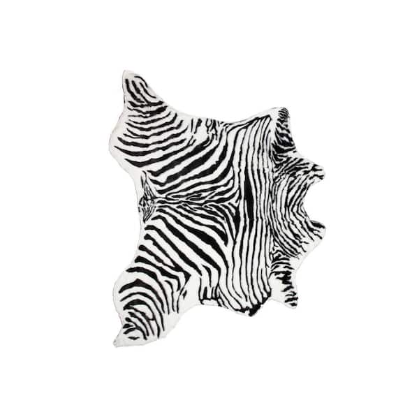 LUXE L 100% FAUX FUR Faux Zebra Black/White 4. 25 ft. x 5 ft. Cowhide Rug
