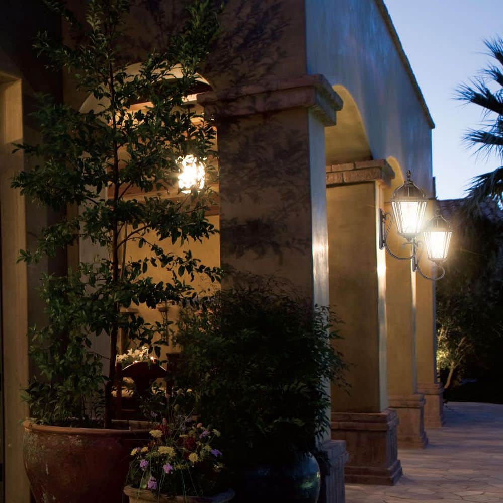 GAMA SONIC Royal Bulb Black 1-Light Solar Wall Lantern Sconce
