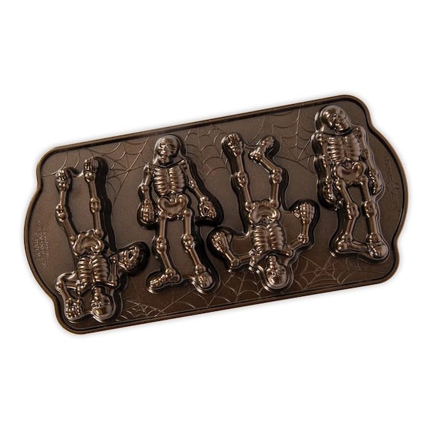 Spooky Skeleton Cakelet Pan