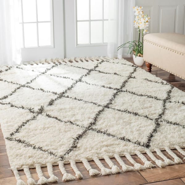 nuLOOM - Venice Moroccan Shag Tan 8 ft. Square Rug