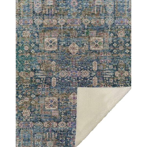 Premium Machine Washable ASB637 Green 50 in. x 70 in. Sherpa Throw Blanket