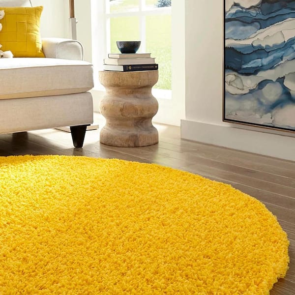 Yellow Polypropylene 6 ft. x 6 ft. Solid Color Indoor Round Area