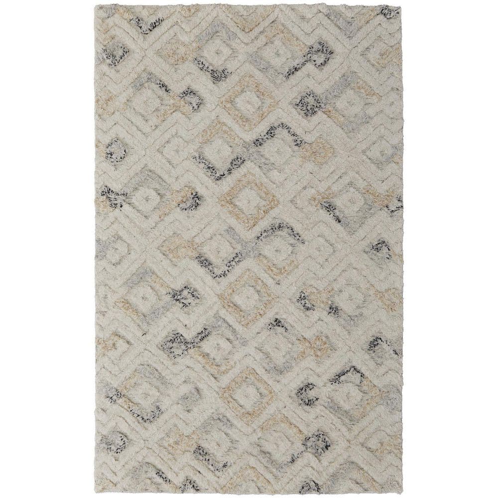 HomeRoots 5 ft. X 8 ft. Gray and Ivory Geometric Area Rug 2000512761 ...