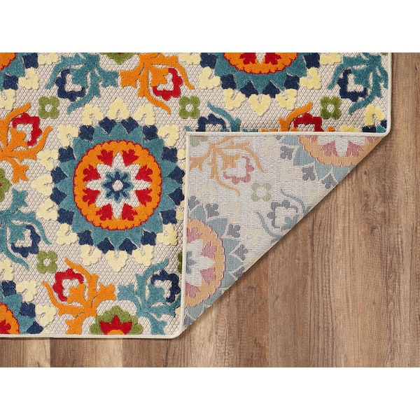 Calla Ivory/Multi Manor 7 ft. x 9 ft. Floral Medallion Indoor/Outdoor Area Rug