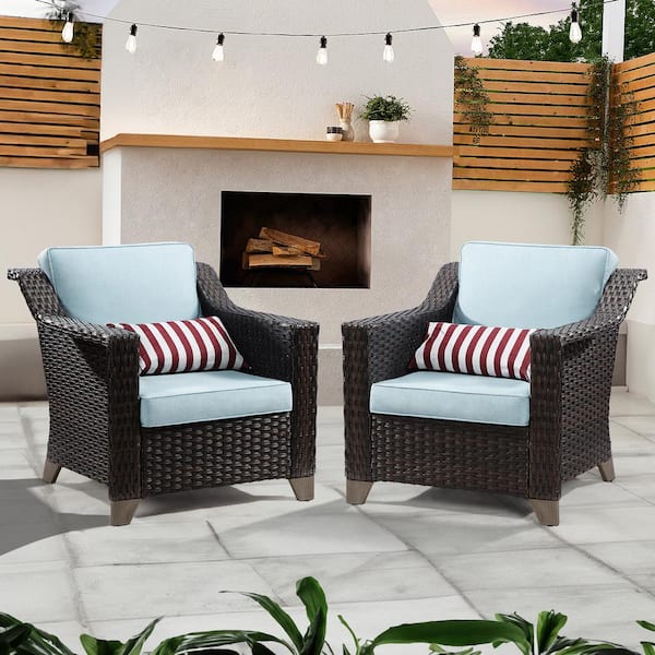 Gardenbee Wicker Outdoor Patio Lounge Chairs with Baby Blue Cushions (2-Pack)
