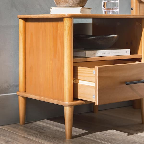 1-Drawer Caramel Solid Wood Transitional Storage Nightstand with Tapered Legs