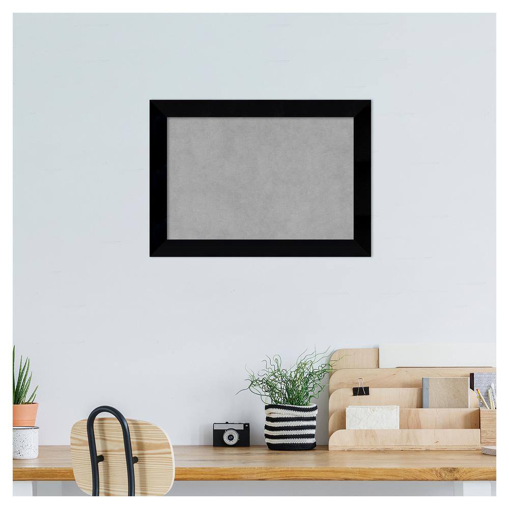 Black and Grey Wood Framed Magnetic Memo Board 18x12