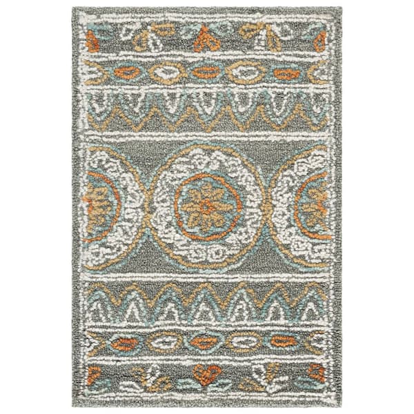 Blossom 2 x 3 Gray/Ivory Tribal Area Rug