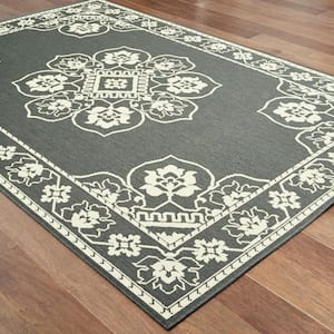 Sienna Gray/Ivory 4 ft. x 6 ft. Floral Indoor/Outdoor Patio Area Rug