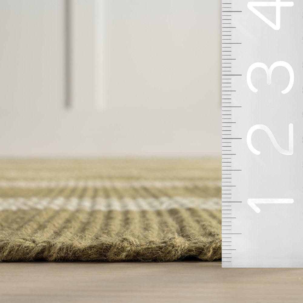 Handmade Olive Green Wool Rectangular Striped Area Rug 4' x 6'