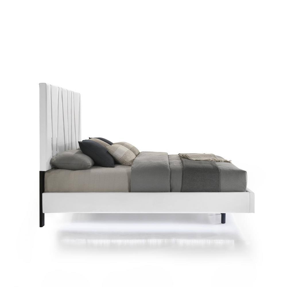 Europa White Queen Panel Bed Set with Dresser, Mirror, Nightstands