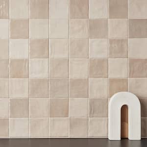 Kingston Sand 3.93 in. x 3.93 in. Glazed Ceramic Wall Tile (5.38 sq. ft./Case)