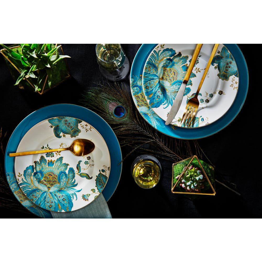 Eliza Blue and White Porcelain 16-Piece Floral Dinnerware Set