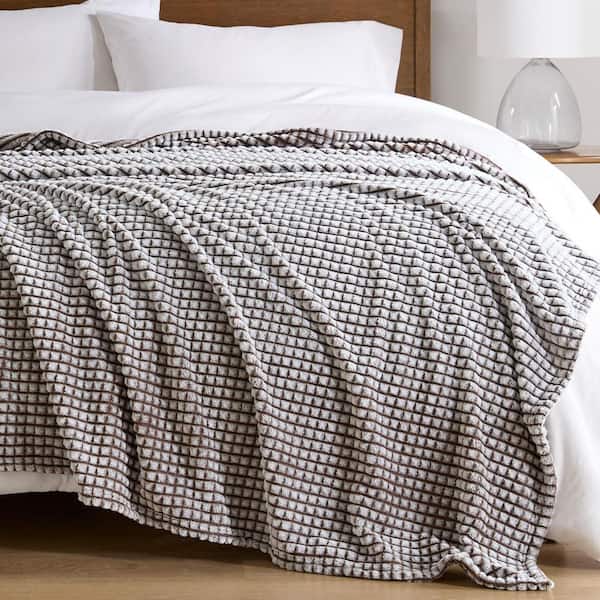 Madison Park Carved Plush Brown Polyester Twin Quilted Blanket