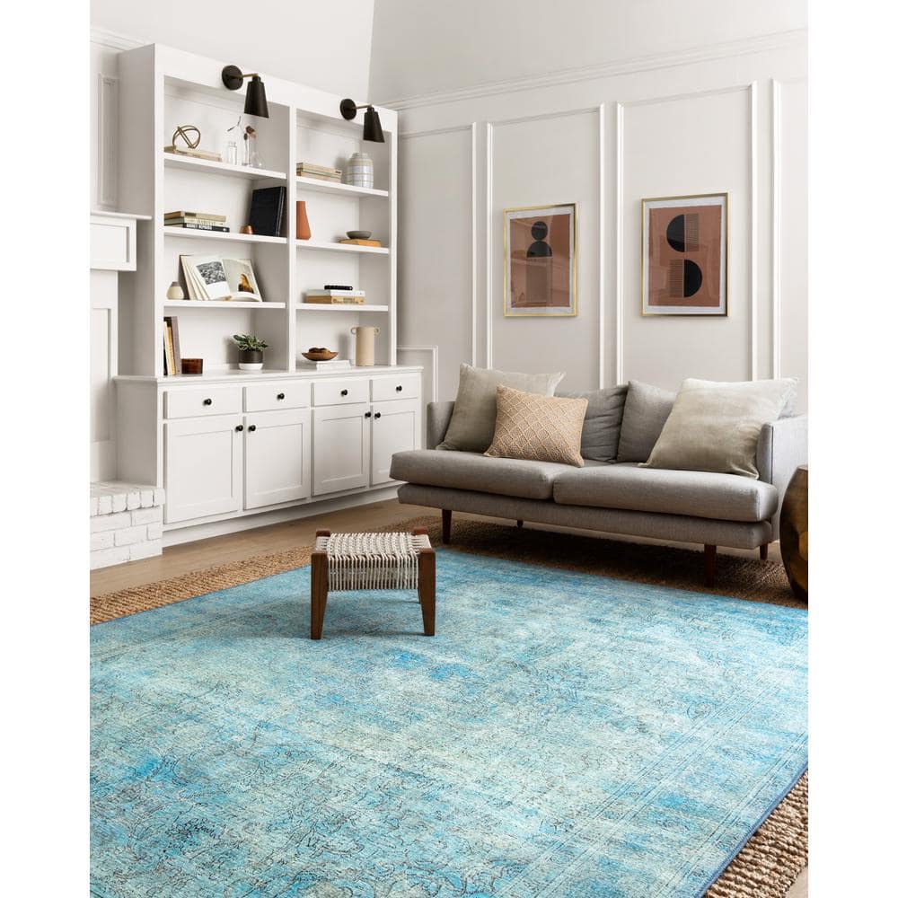 Blue Floral Hand-Knotted Wool and Synthetic Area Rug 5' x 7'