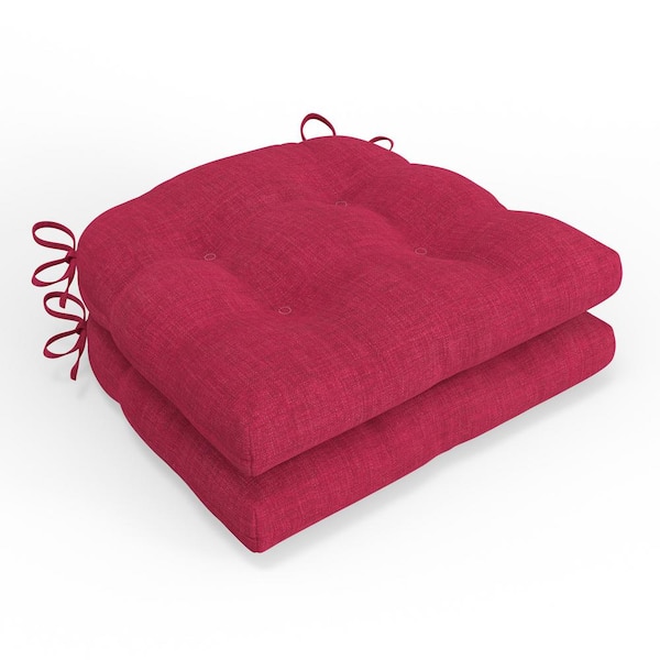 Pillow Perfect Solid Twill 17.5 in W x 4 in H Square Outdoor Tufted Wicker Seat Cushion with Ties 2-Count in Splash Raspberry