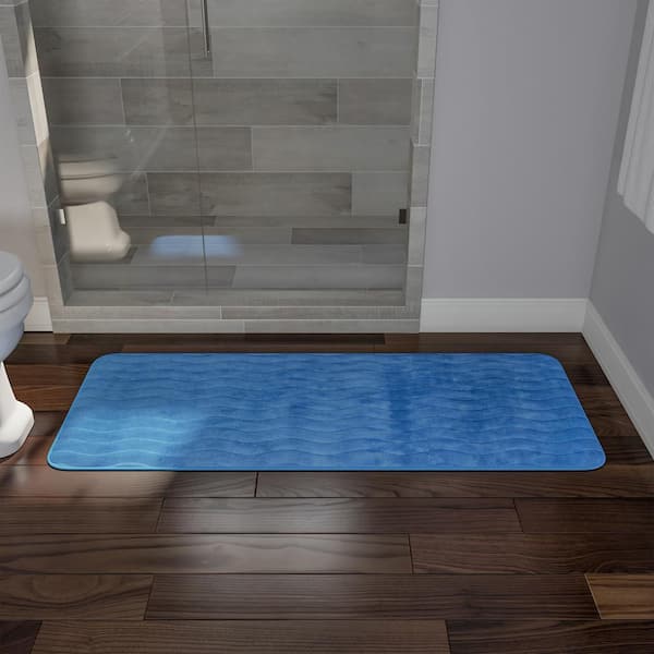 https://images.thdstatic.com/productImages/da55b6a1-30c2-4041-a090-c40d563fc6dc/svn/blue-bathroom-rugs-bath-mats-67-11-b-77_600.jpg